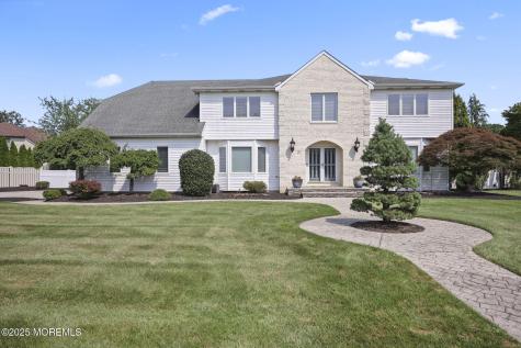 21 Musket Lane Eatontown NJ 07724