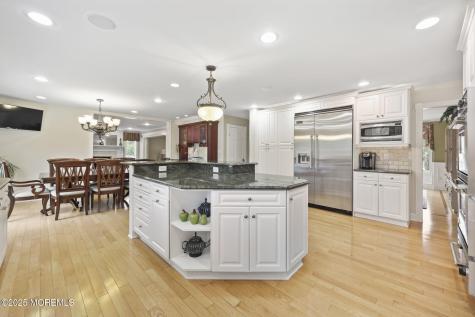 21 Musket Lane Eatontown NJ 07724