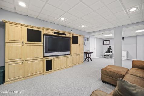 21 Musket Lane Eatontown NJ 07724