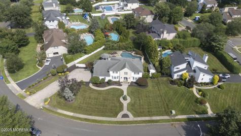 21 Musket Lane Eatontown NJ 07724