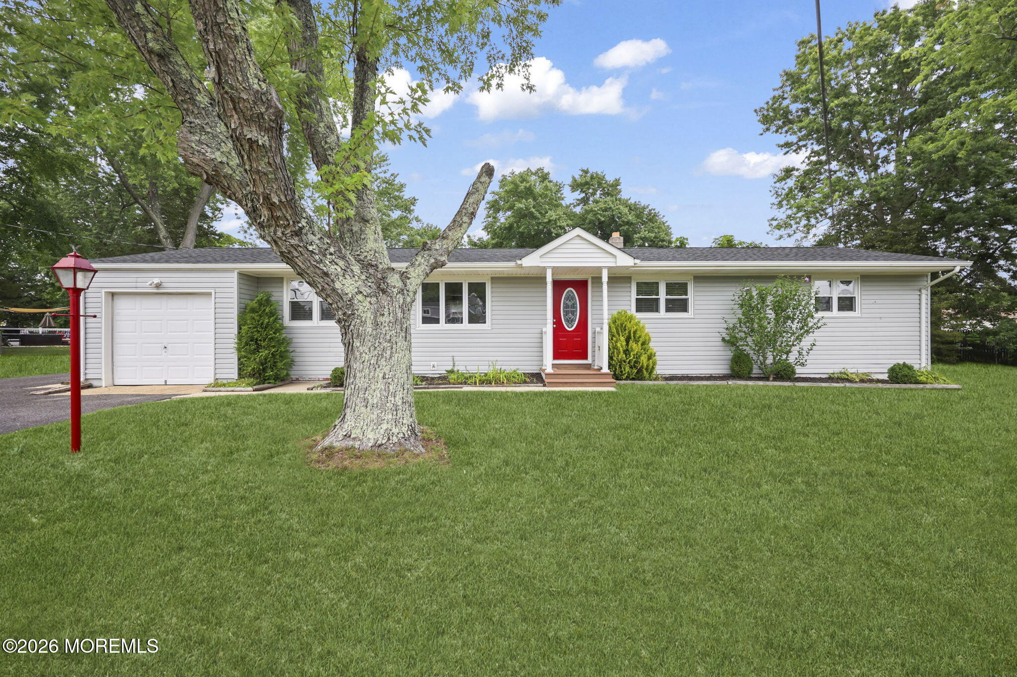 13 Maple Lane Howell NJ 07731