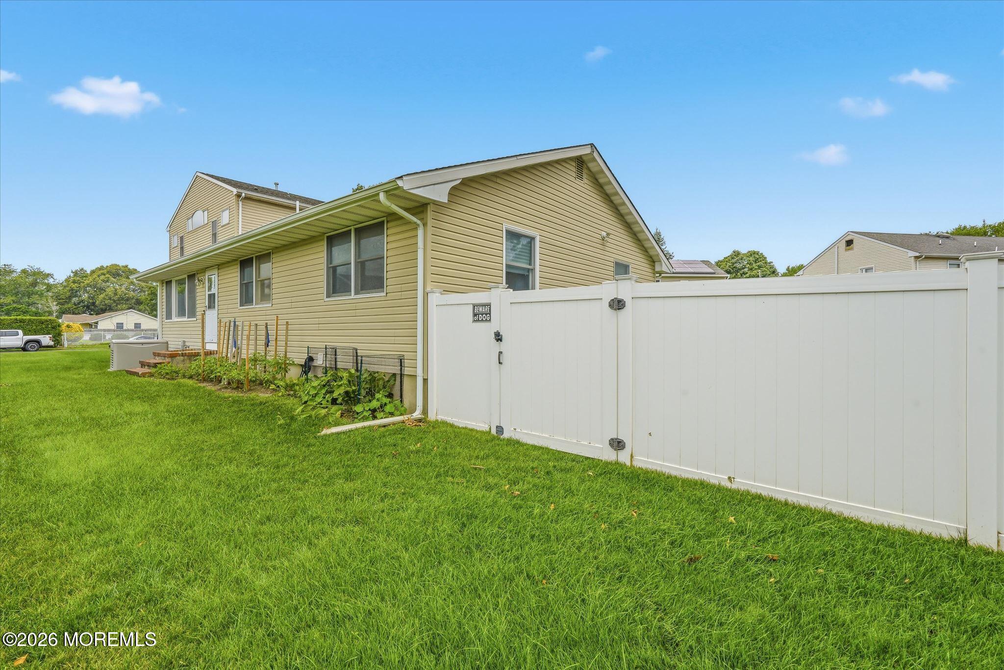 89 Venus Lane Toms River NJ 08753