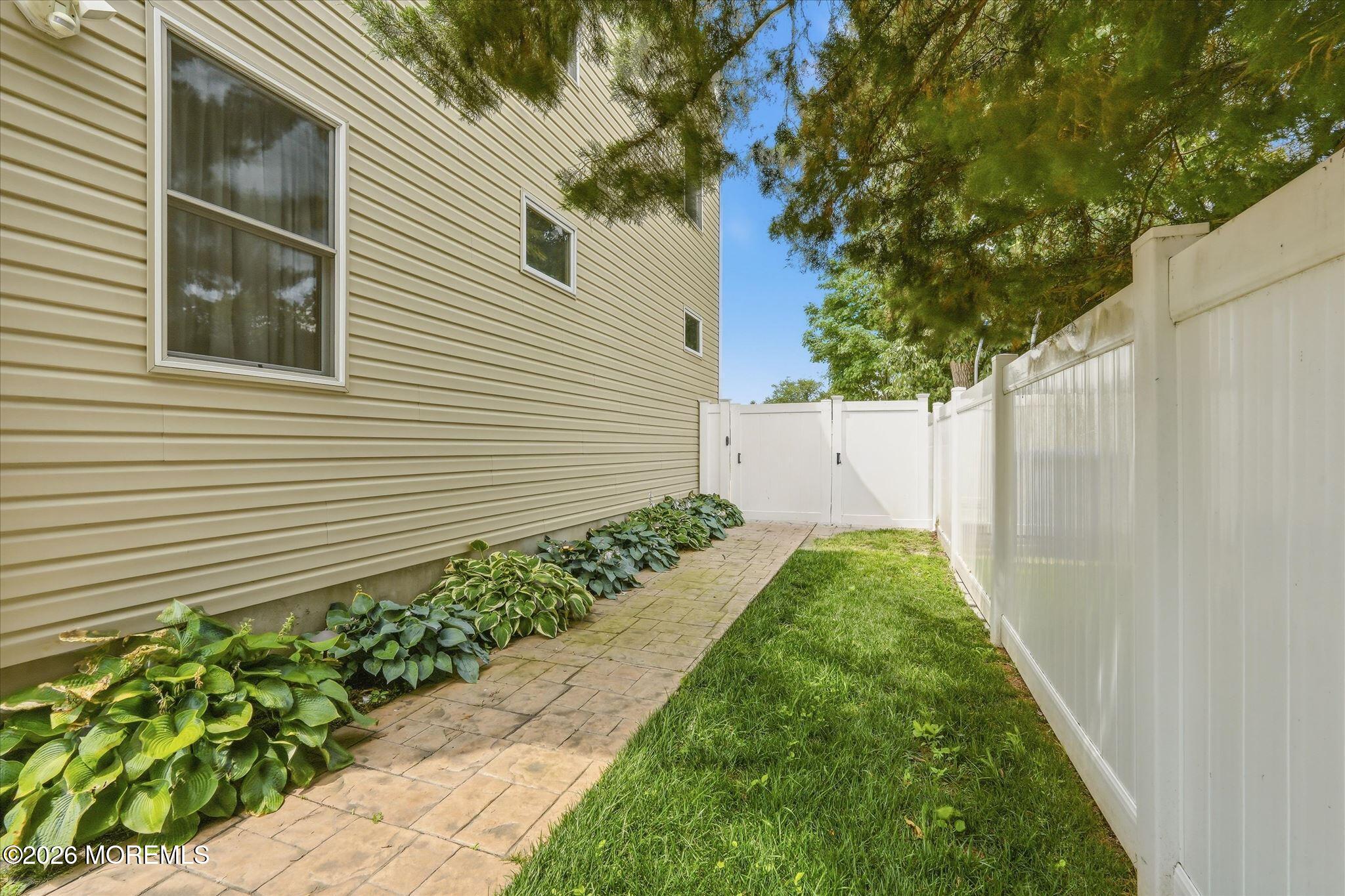 89 Venus Lane Toms River NJ 08753