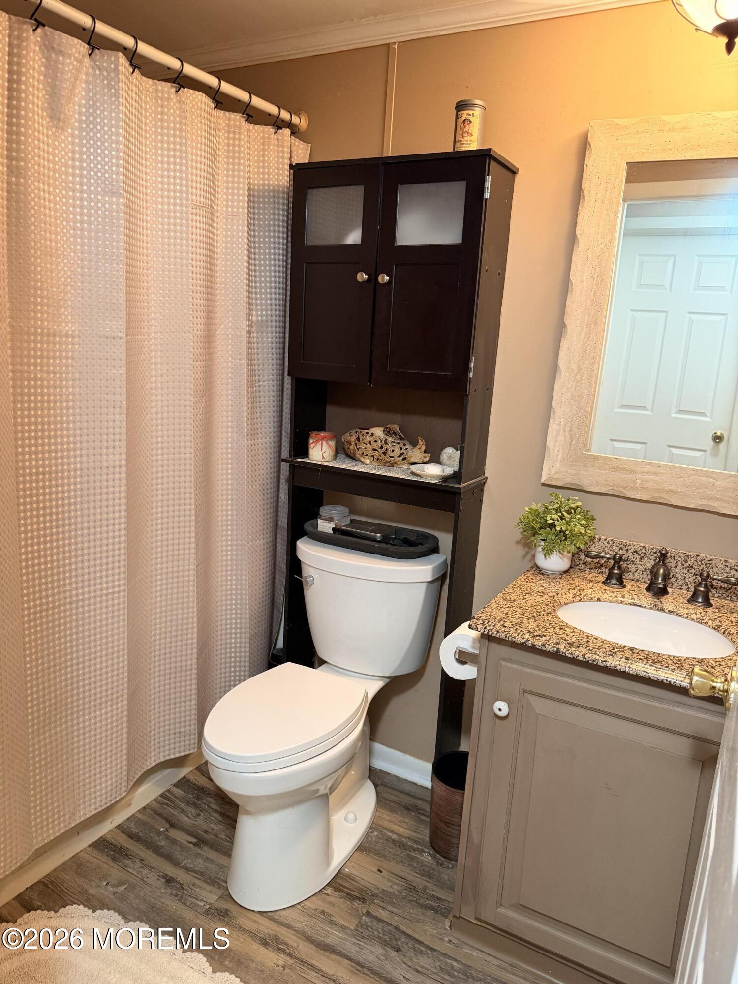 8 Tanglewood Drive Cream Ridge NJ 08514