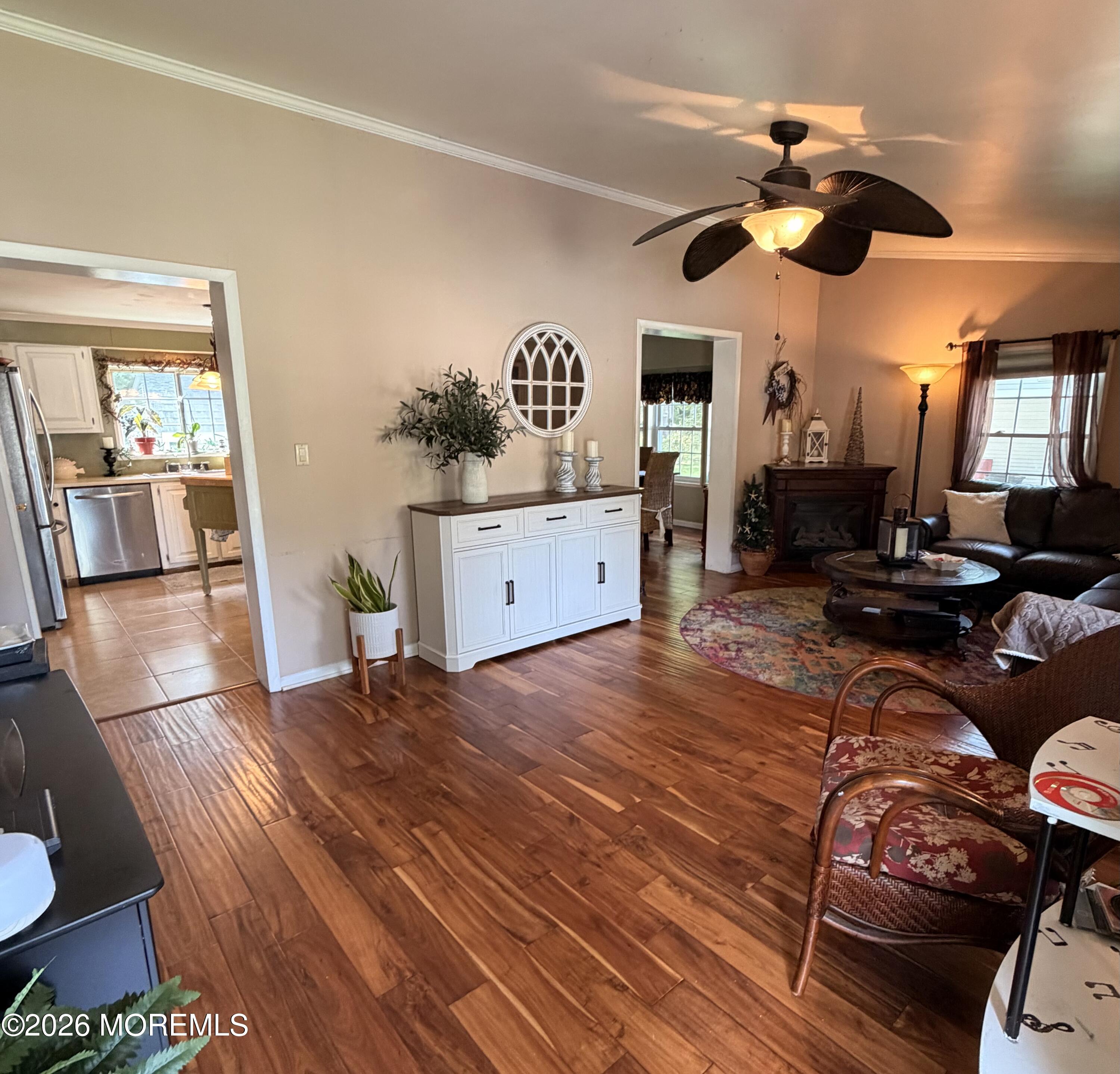 8 Tanglewood Drive Cream Ridge NJ 08514