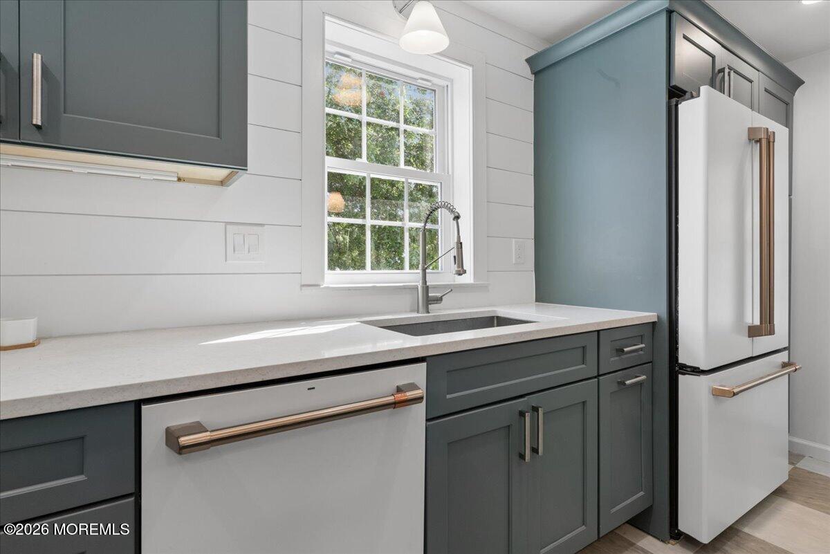 502 Sylvania Avenue Avon-by-the-sea NJ 07717