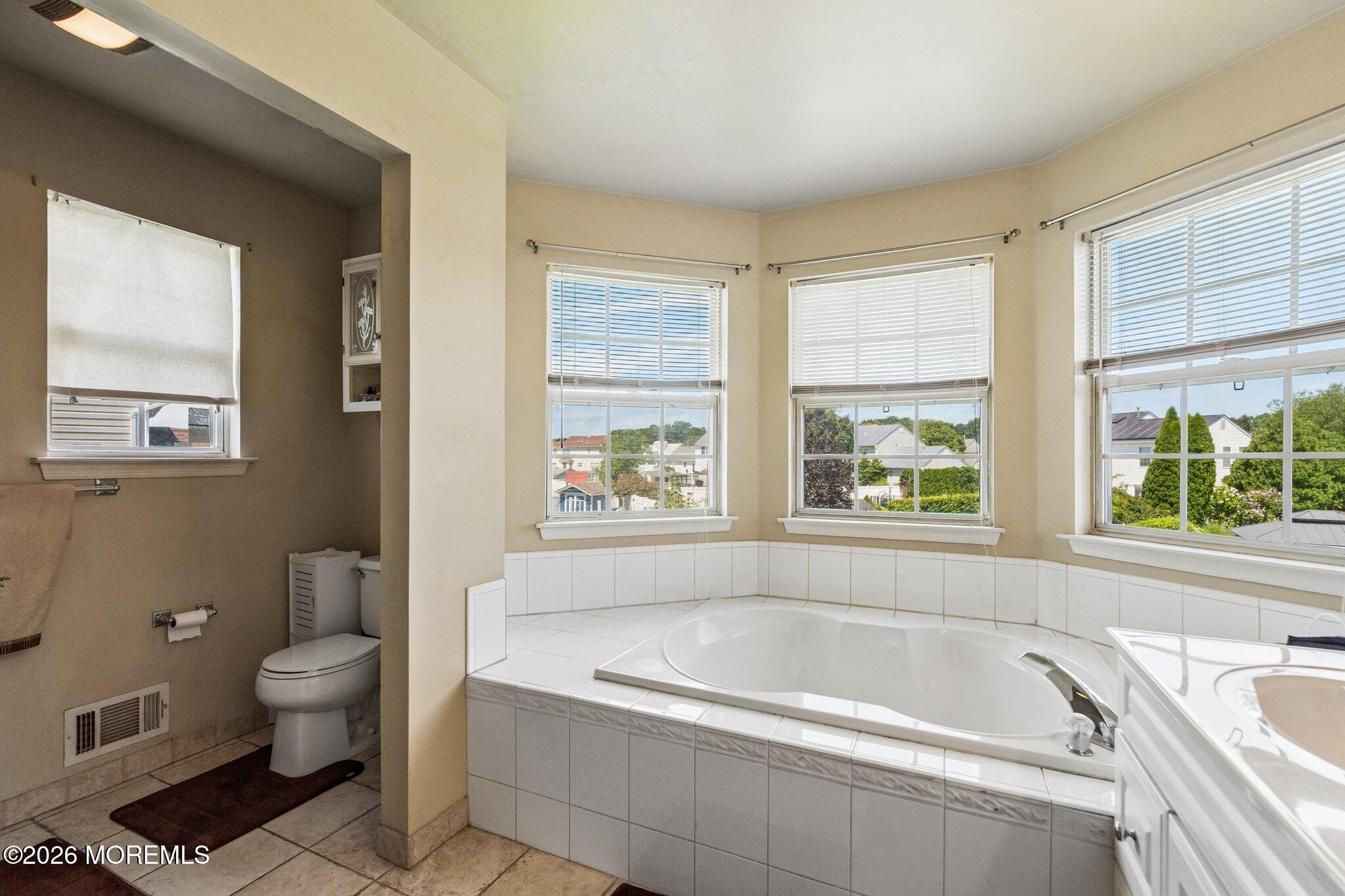 16 Crater Lake Road Howell NJ 07731