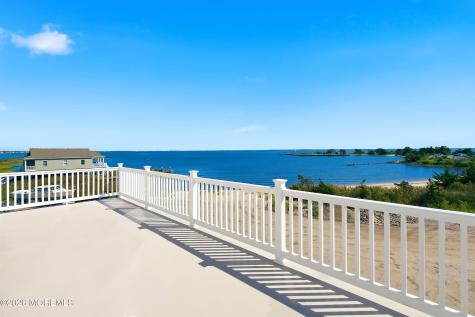 307 Ohanlon Avenue Bayville NJ 08721