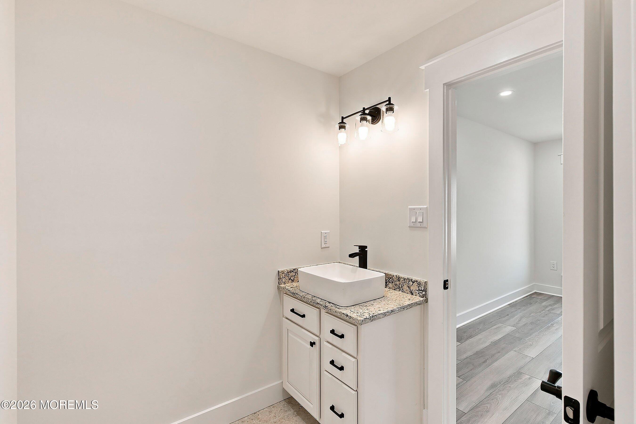 307 Ohanlon Avenue Bayville NJ 08721