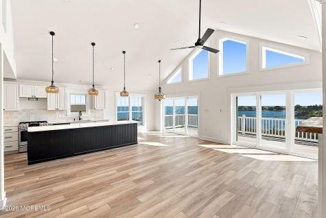 307 Ohanlon Avenue Bayville NJ 08721