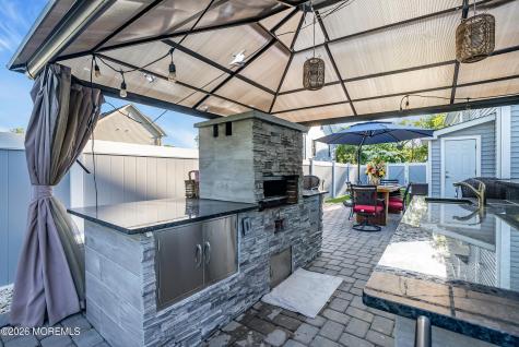 243 Overbrook Avenue Oakhurst NJ 07755