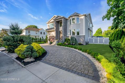 243 Overbrook Avenue Oakhurst NJ 07755