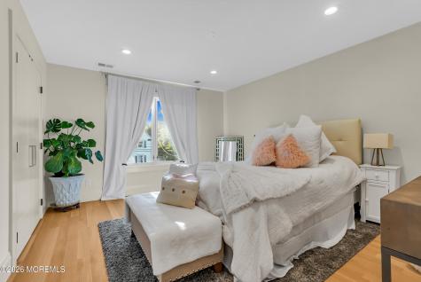 243 Overbrook Avenue Oakhurst NJ 07755