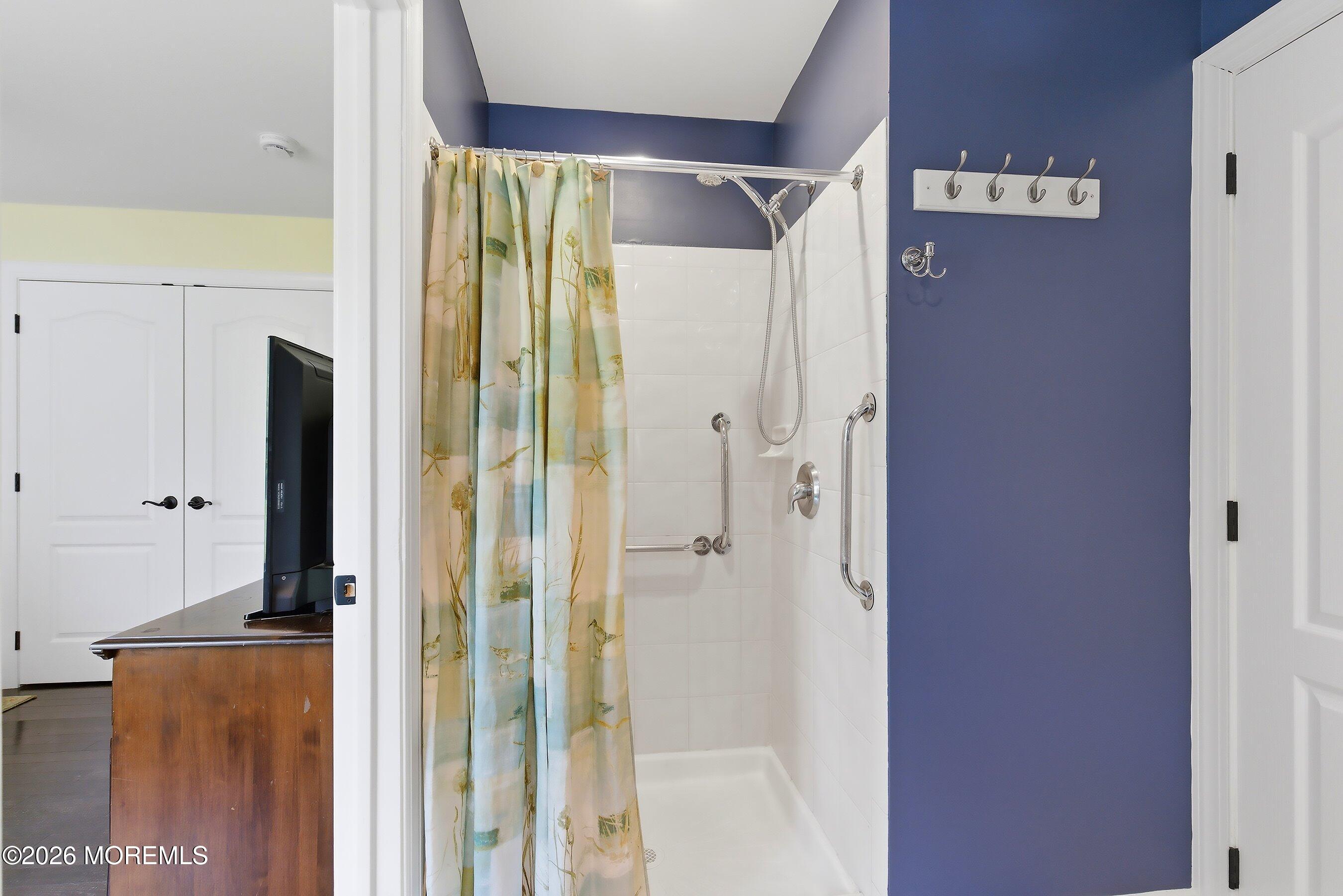 16 Deer Run Drive Freehold NJ 07728