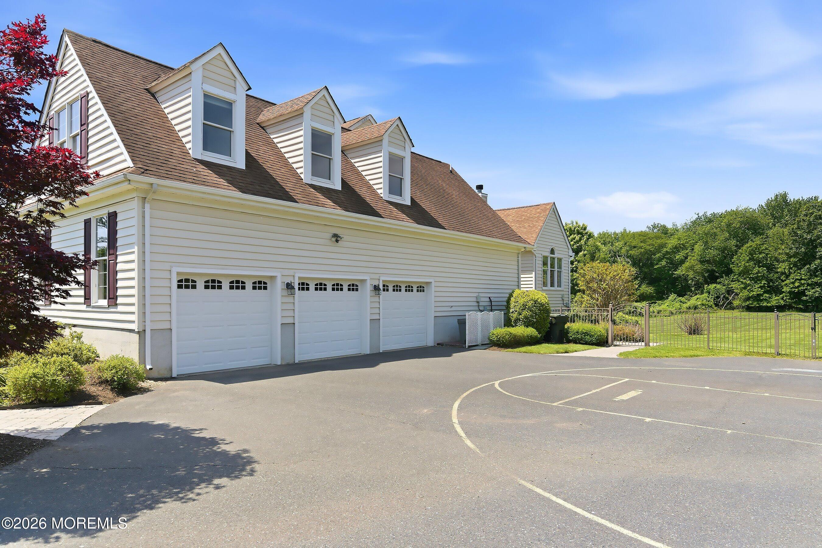 16 Deer Run Drive Freehold NJ 07728