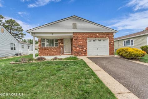 44 La Dunette Drive Toms River NJ 08757