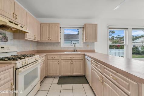 44 La Dunette Drive Toms River NJ 08757