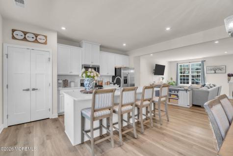 63 American Way Cliffwood NJ 07721
