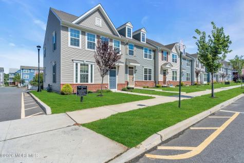 63 American Way Cliffwood NJ 07721