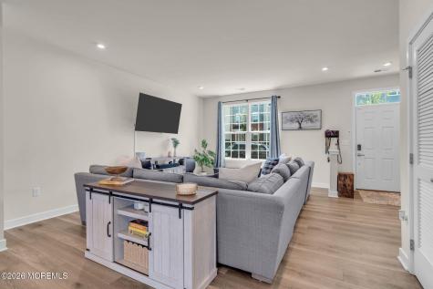63 American Way Cliffwood NJ 07721