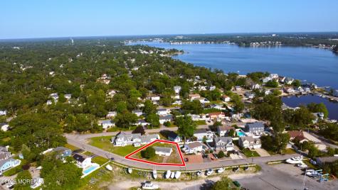 30 Corrigan Avenue Pine Beach NJ 08741