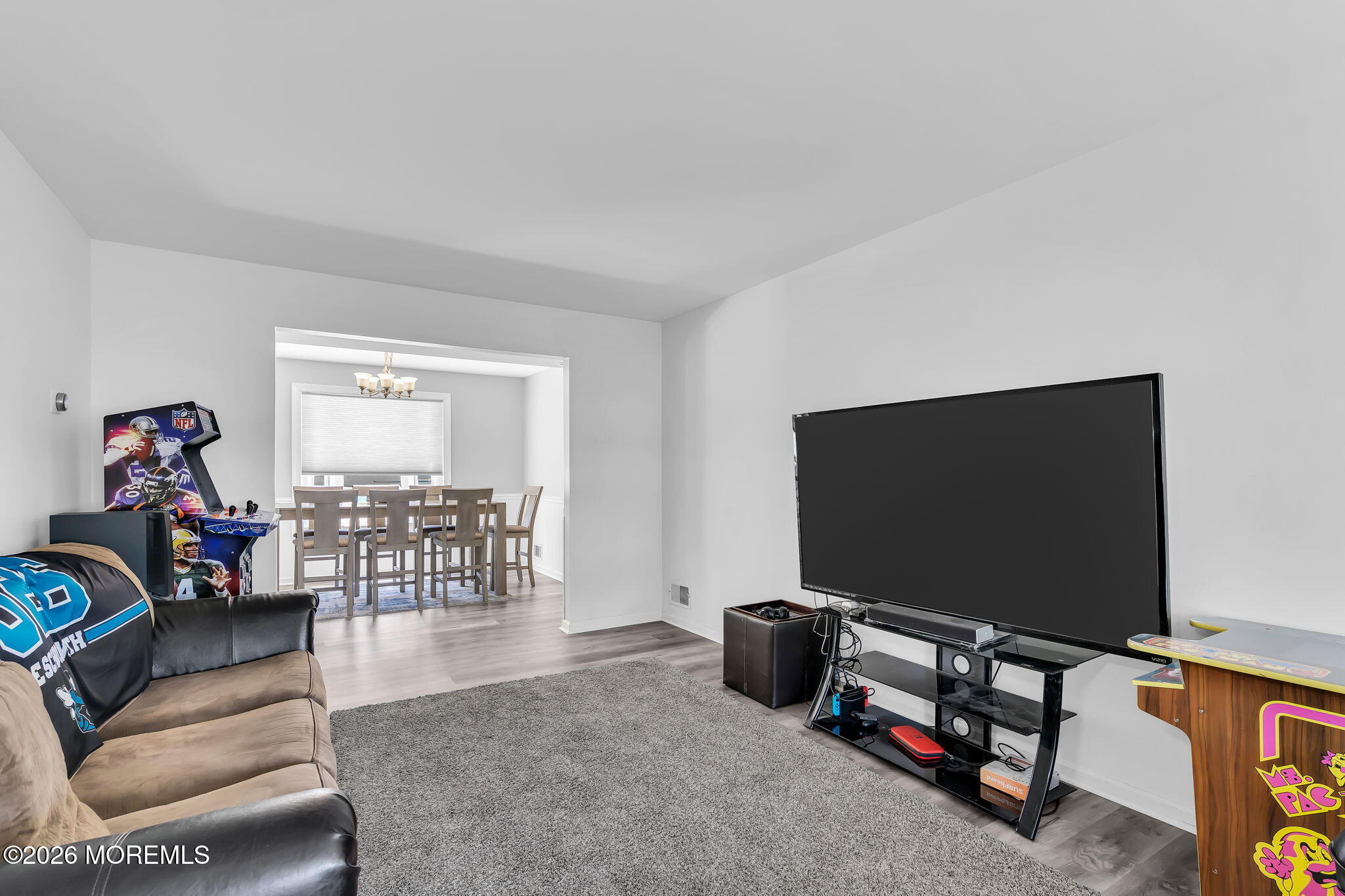40 Kiwi Loop Howell NJ 07731