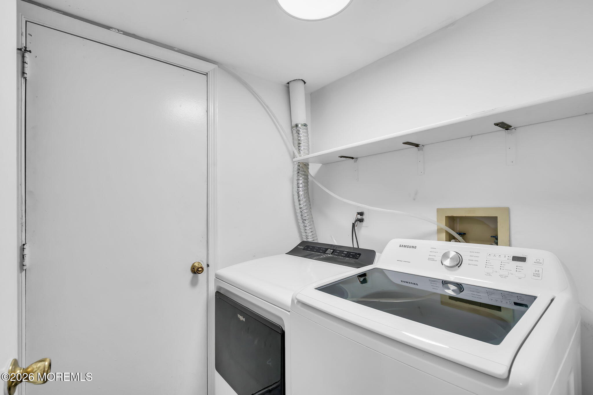 40 Kiwi Loop Howell NJ 07731