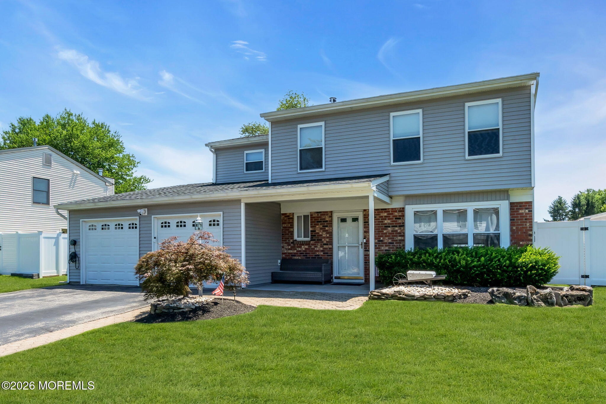 40 Kiwi Loop Howell NJ 07731