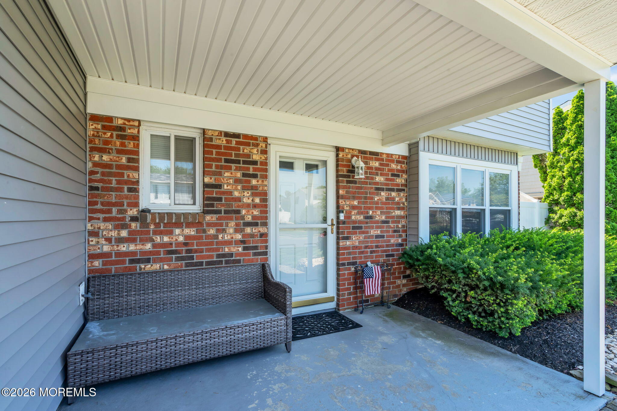 40 Kiwi Loop Howell NJ 07731