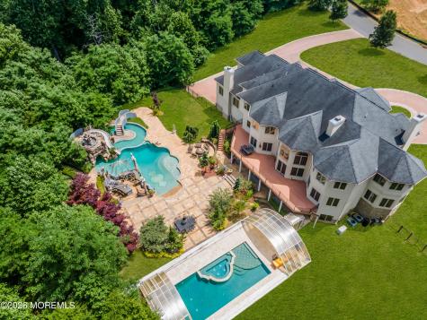 15 Embry Farm Road Marlboro NJ 07746