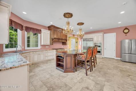 15 Embry Farm Road Marlboro NJ 07746