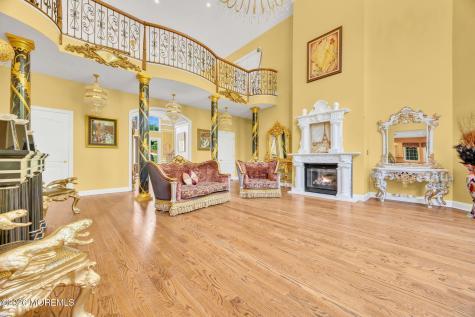 15 Embry Farm Road Marlboro NJ 07746