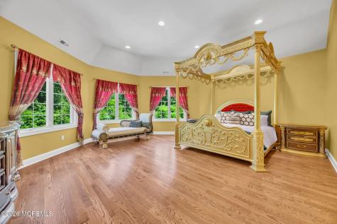 15 Embry Farm Road Marlboro NJ 07746