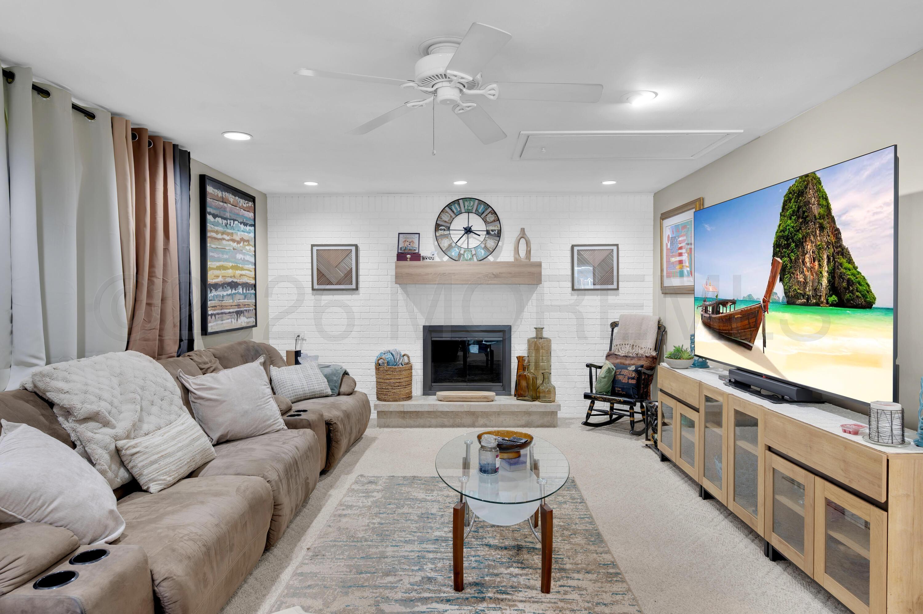 12 Yellowstone Lane Howell NJ 07731