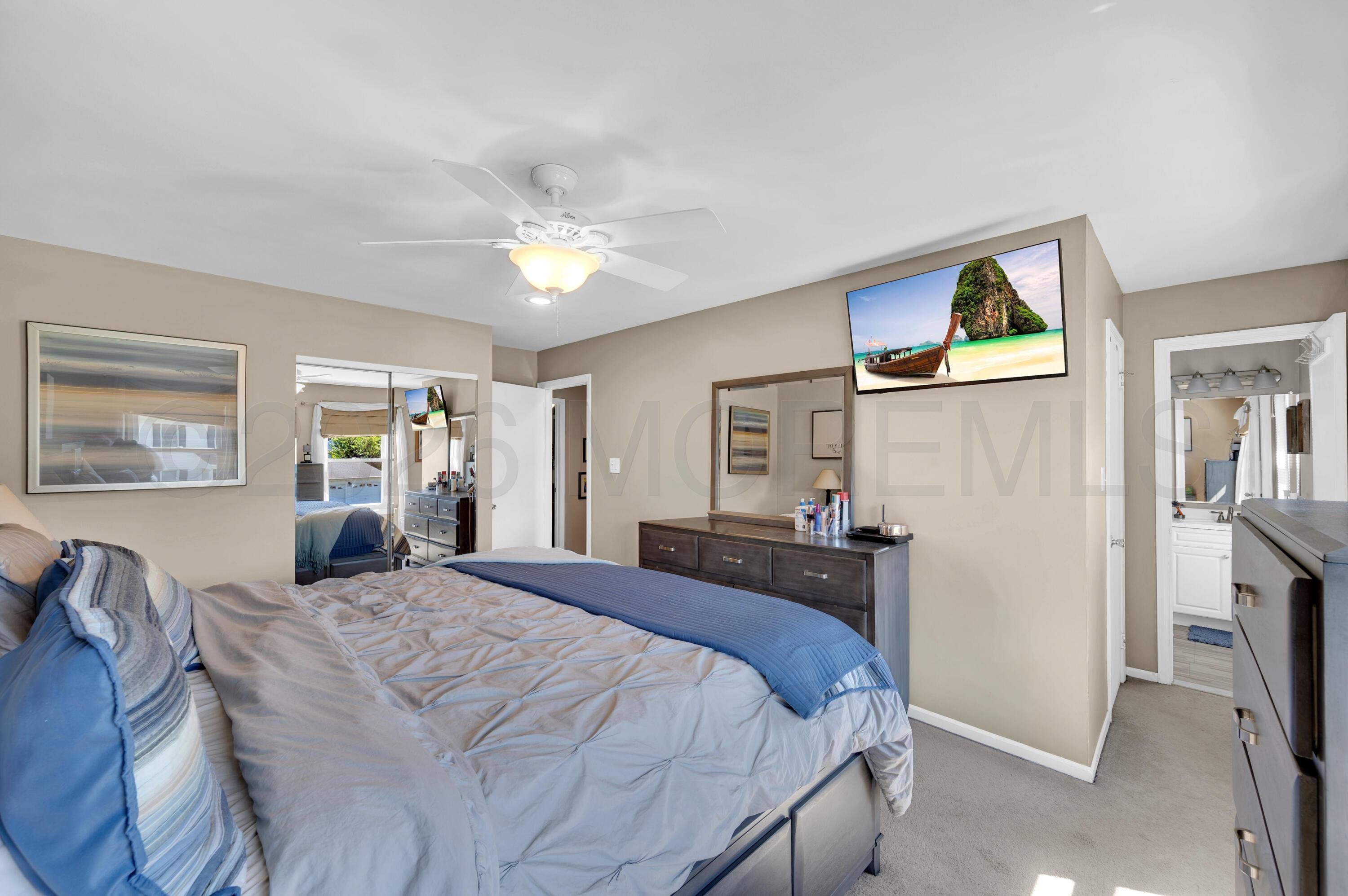 12 Yellowstone Lane Howell NJ 07731
