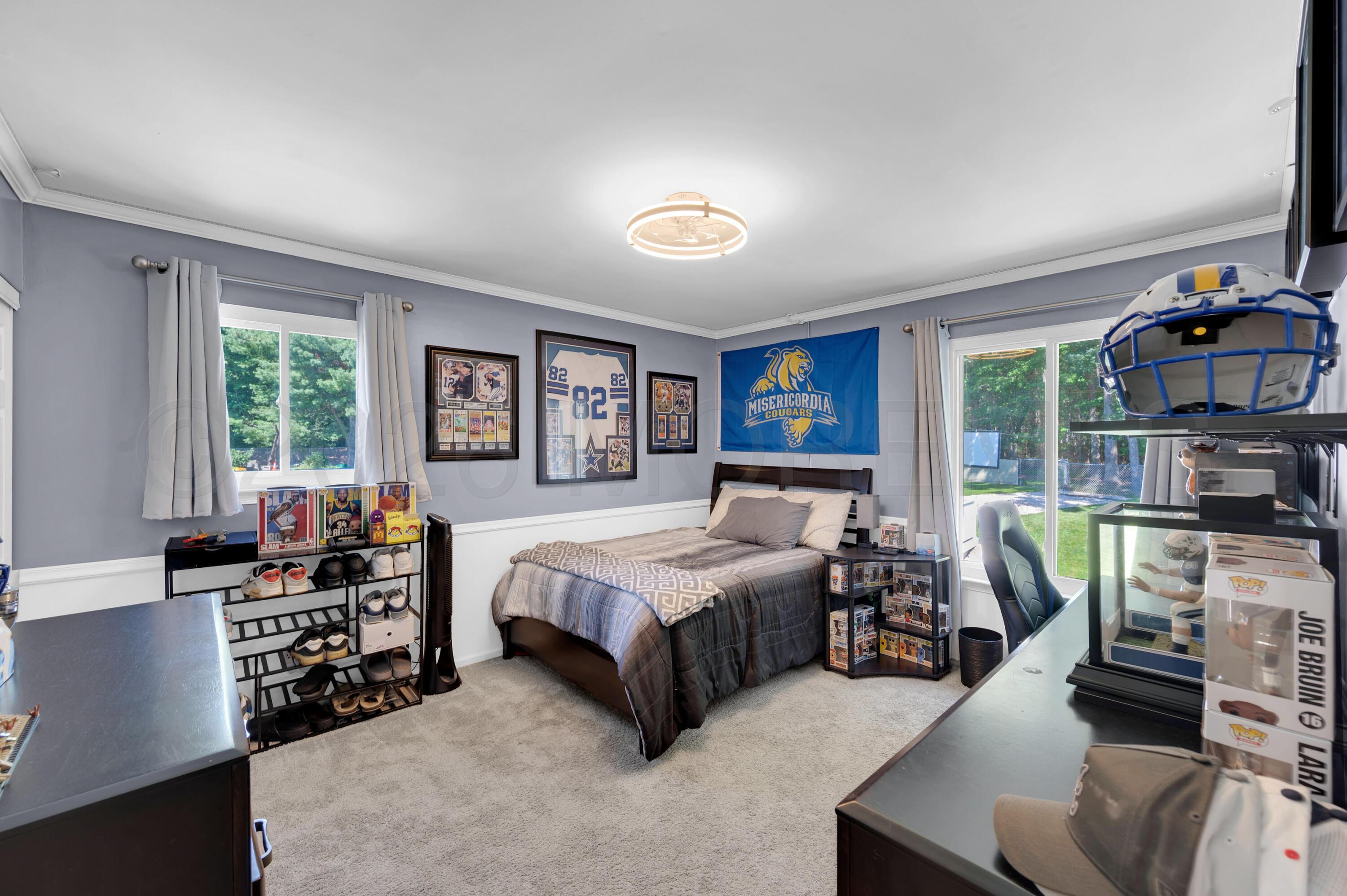 12 Yellowstone Lane Howell NJ 07731