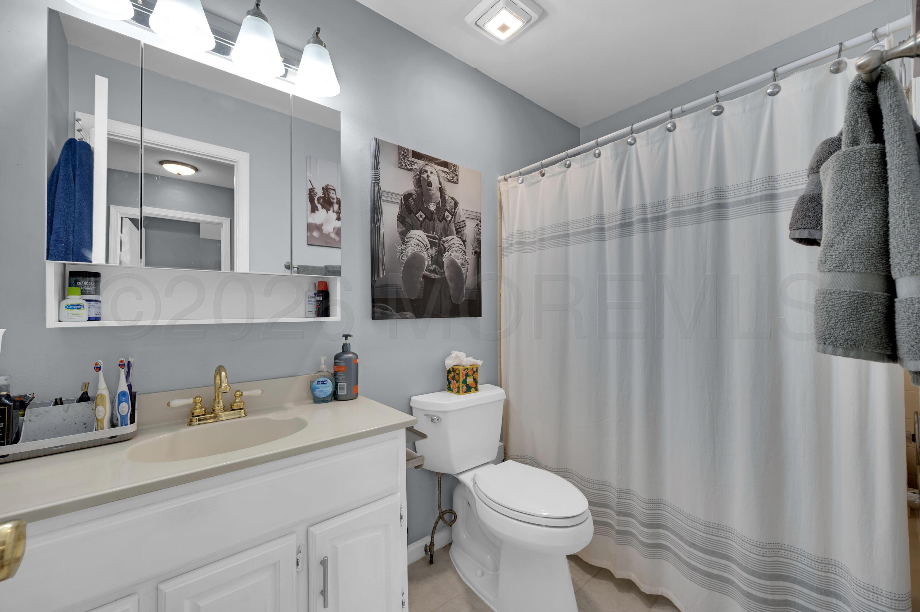 12 Yellowstone Lane Howell NJ 07731