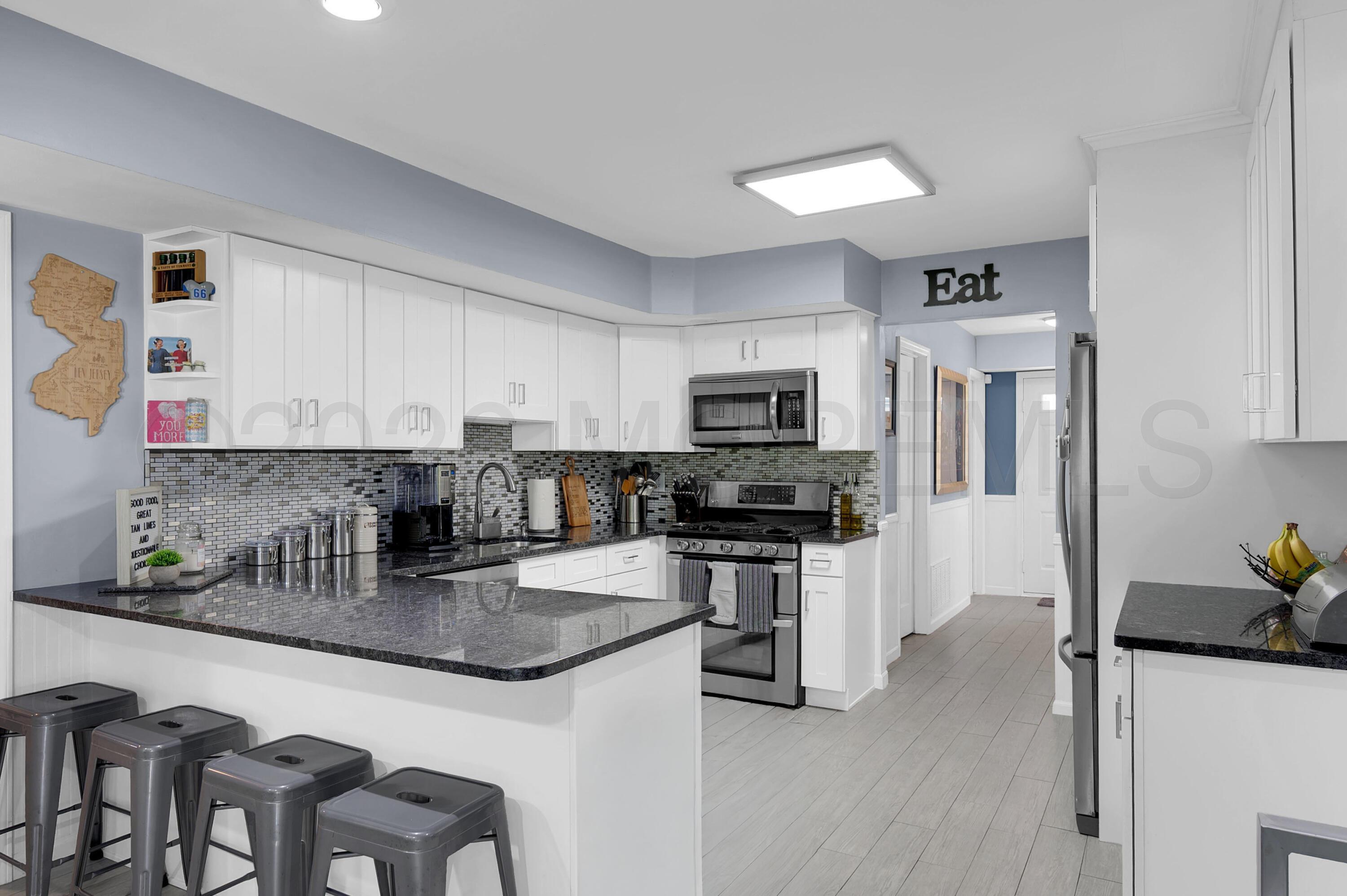 12 Yellowstone Lane Howell NJ 07731