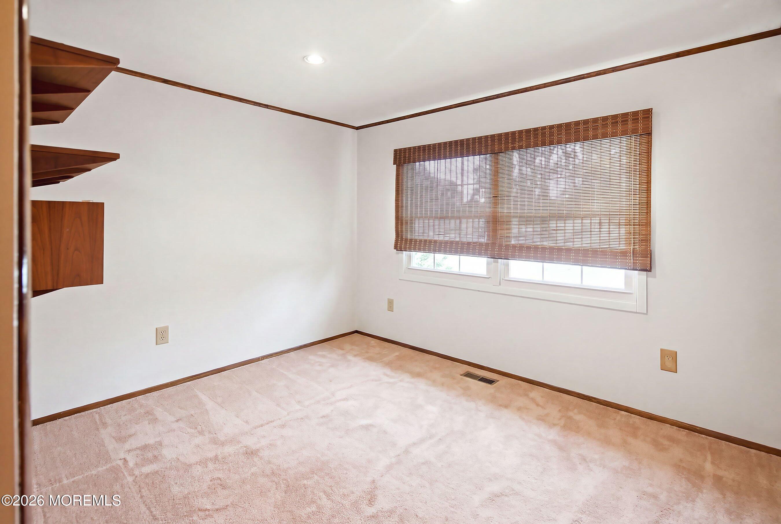 95 Idlebrook Lane Aberdeen NJ 07747