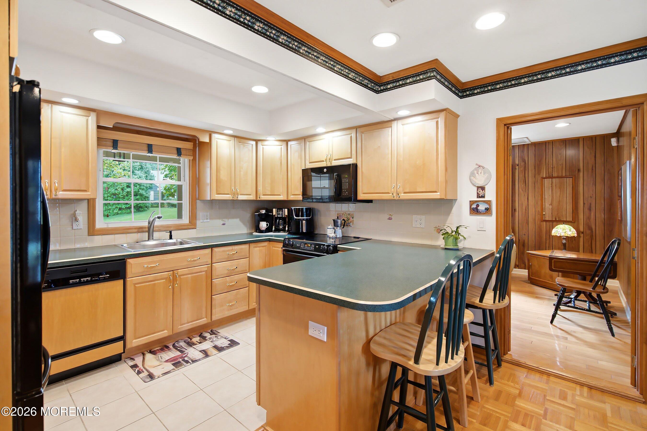 95 Idlebrook Lane Aberdeen NJ 07747