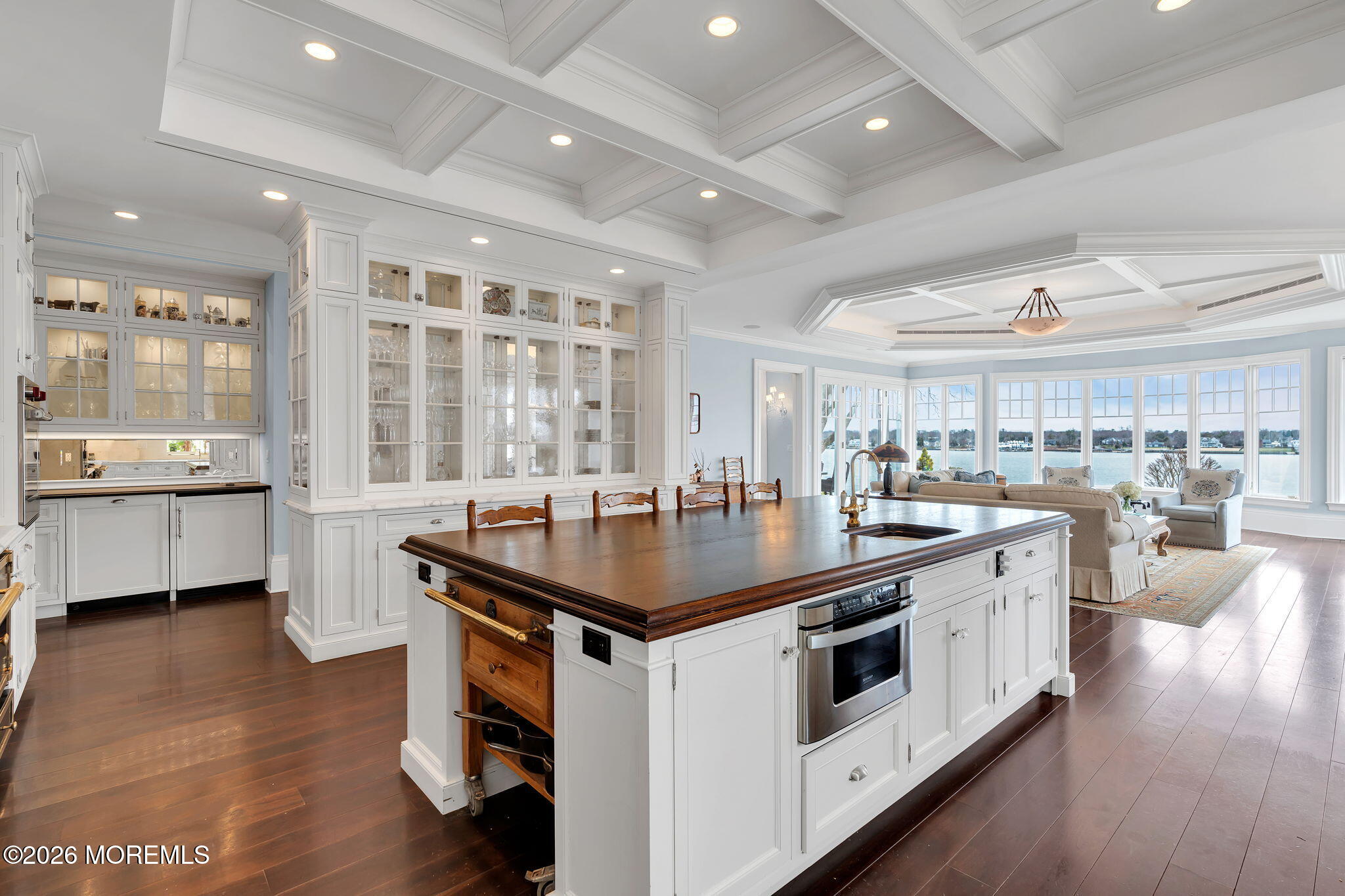 734 Navesink River Road Red Bank NJ 07701