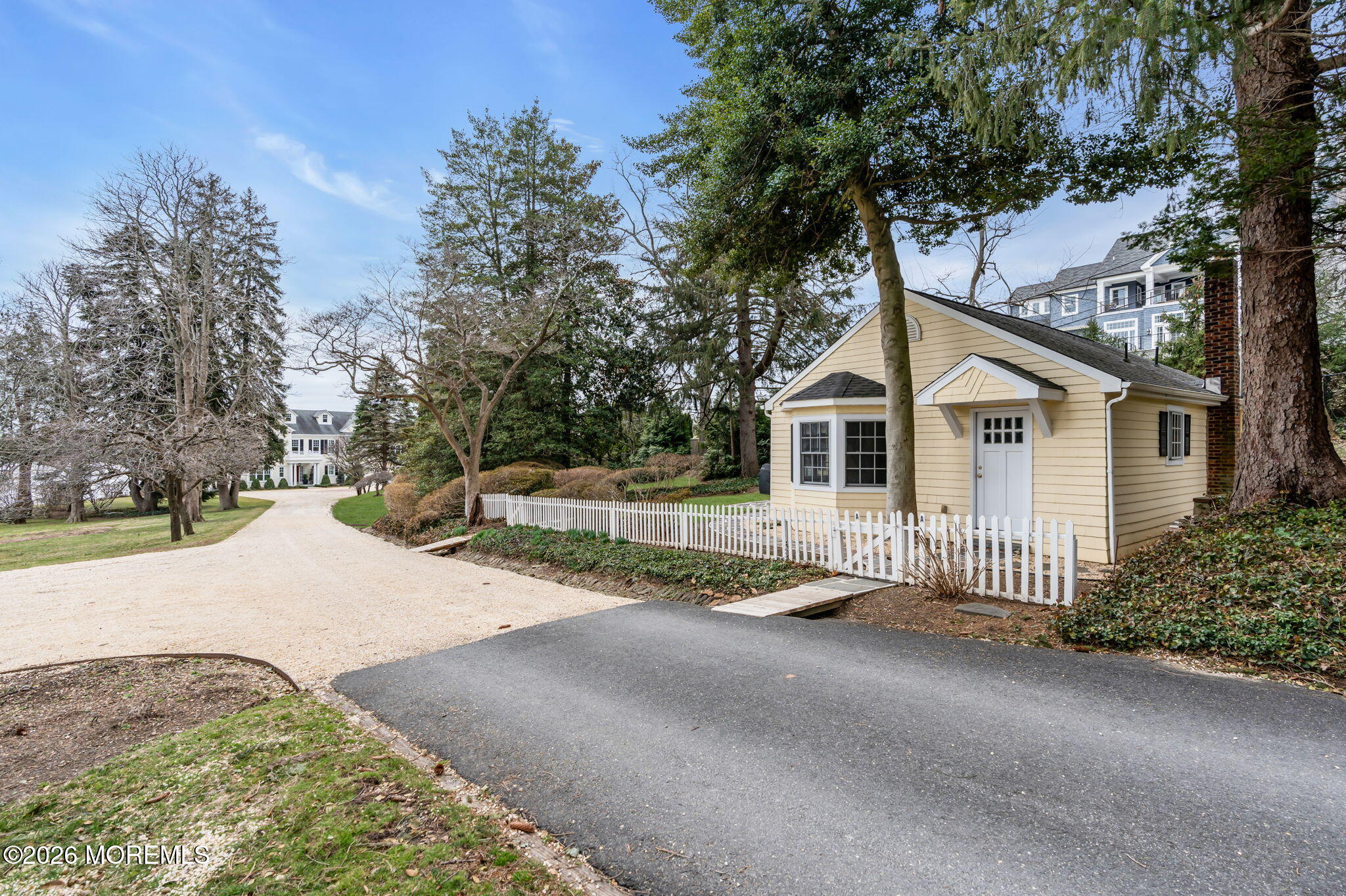 734 Navesink River Road Red Bank NJ 07701