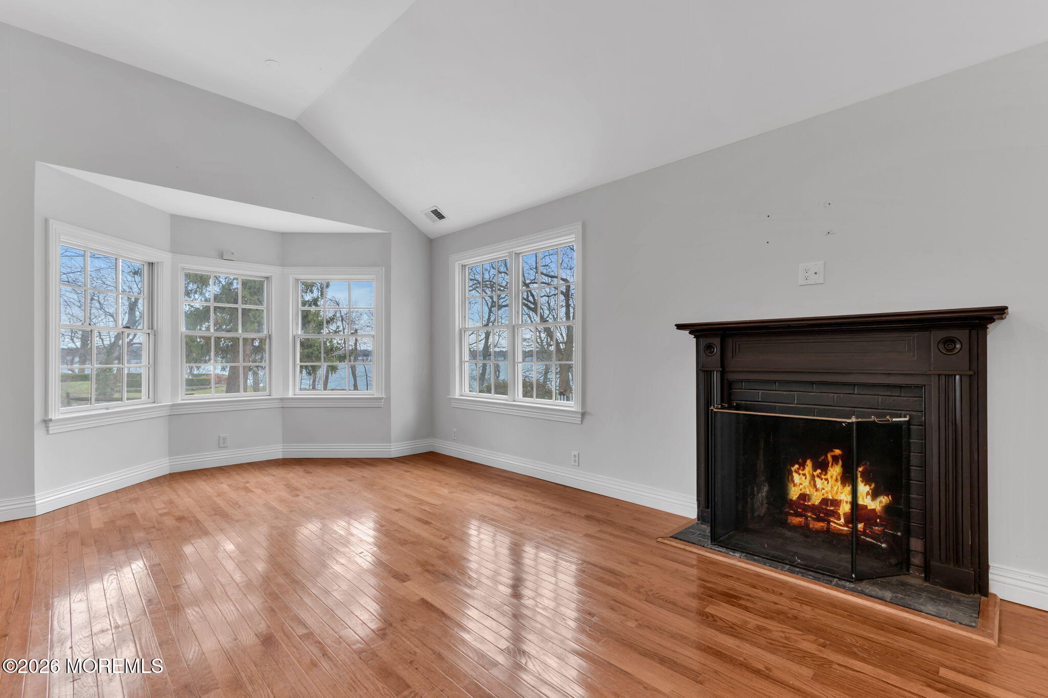 734 Navesink River Road Red Bank NJ 07701