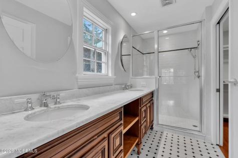 734 Navesink River Road Red Bank NJ 07701