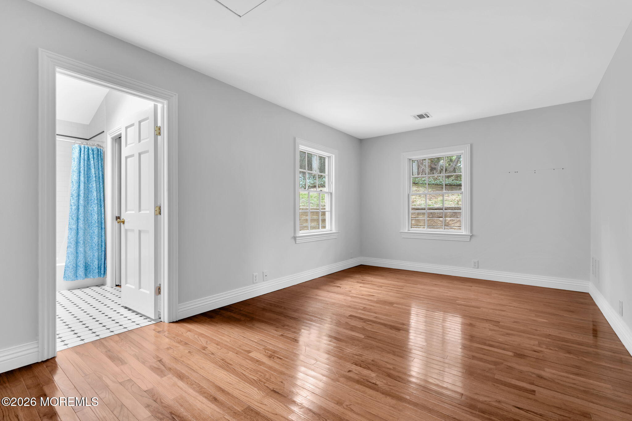 734 Navesink River Road Red Bank NJ 07701