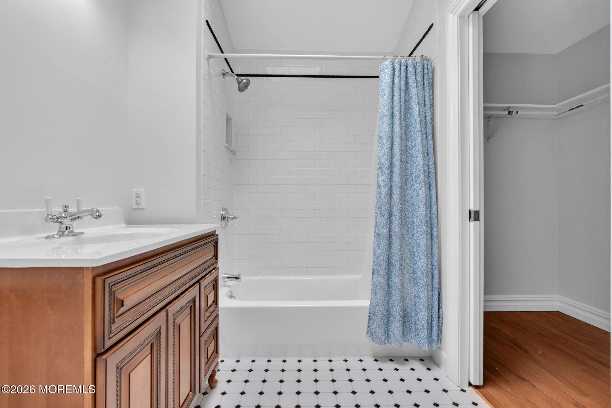 734 Navesink River Road Red Bank NJ 07701
