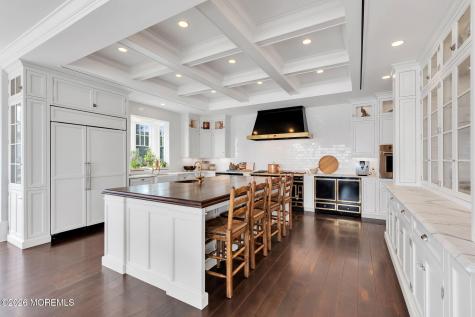 734 Navesink River Road Red Bank NJ 07701
