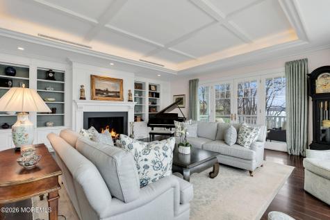 734 Navesink River Road Red Bank NJ 07701