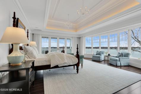 734 Navesink River Road Red Bank NJ 07701