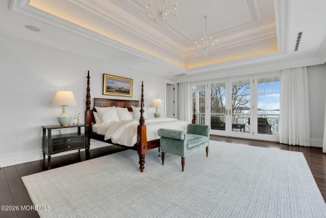 734 Navesink River Road Red Bank NJ 07701